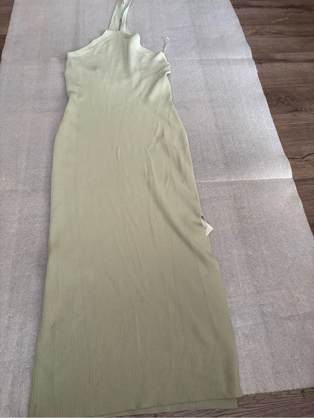 Wilfred Olive Green Cayenne Halter Ribbed Midi Dress Side Slit - Picture 4 of 7